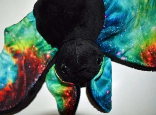 mother-entropy:whenflowersfade:solitarelee:sosuperawesome:Plushes By Oh Joy on EtsySee our #Etsy or 