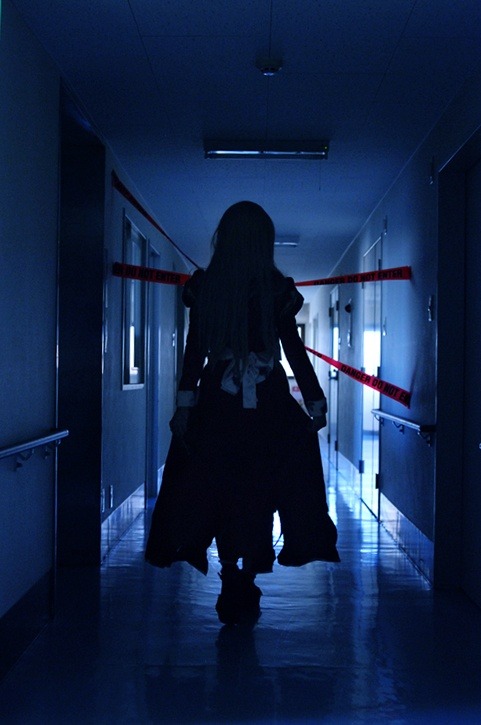I love that first picture&rsquo;s atmosphere, it&rsquo;s awesome! *w*