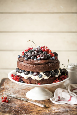 fullcravings:  Black Forest Gateau