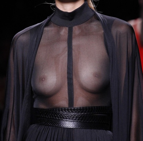 102runway: Balmain Spring-Summer 2017