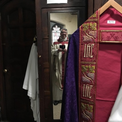 The #Rector in the #sacristy before #mass last night. He is wearing his Lenten Array #chasuble (and 