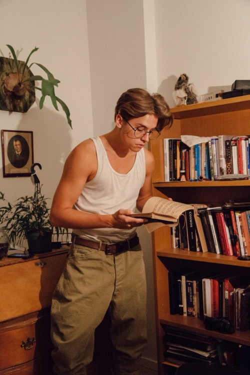 plantaestheticqueen:  Cole Sprouse dressed as Milo James Thatch from Atlantis: The Lost Empire 😍 