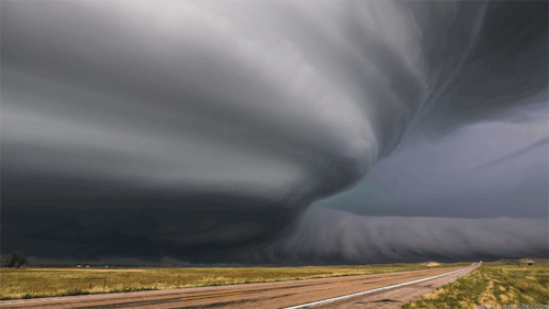 jeantes:Looping gifs of Super-cell ThunderstormsBy Mike Hollingshead