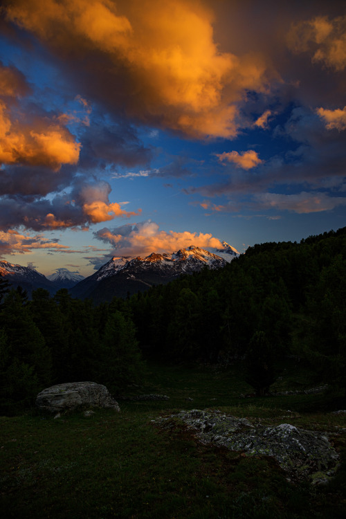 Fire in the sky 21-25/? - 21: Haute Route Pyreneenne, August 201922-25: Alpine Haute Route