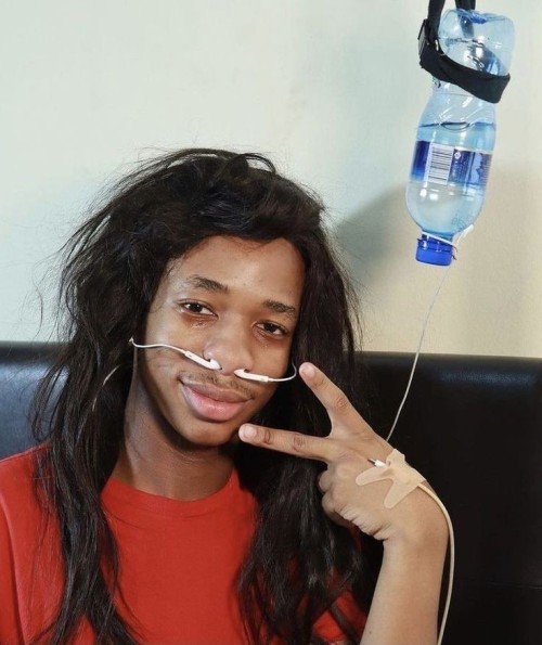 WEAK HERO CLASS 1 IS JUST THAT GIRL LIKE IM EATING THIS KDRAMA TF UPPP