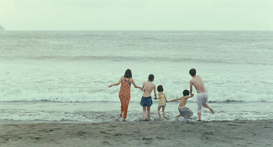 thelittlefreakazoidthatcould:Shoplifters (2018) // dir. Hirokazu Kore-eda