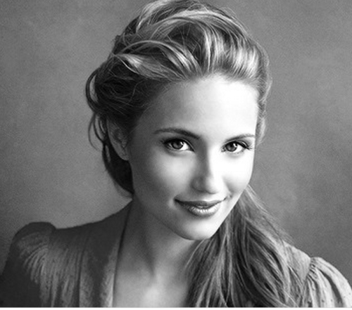 mysticquinnfabray: ‘people always say that you look like me Quinnie. I think it’s true. 