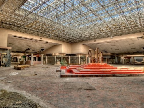 Sex 88floors:  Abandoned Shopping Malls  pictures