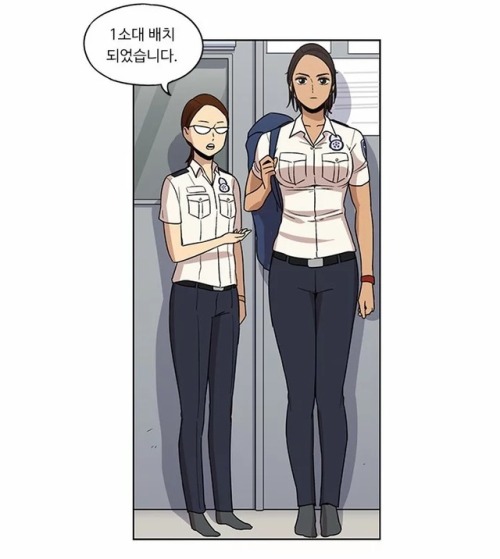 animemangamusclegirls: Choi Aarang (최아랑) from  Beautiful Gunbari  (뷰티풀 군바리) Character profileOriginal webtoon    Seguir leyendo 