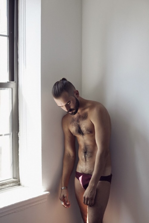 summerdiary: DUSTY ST. AMAND BY LUKE AUSTIN PHOTOS COURTESY OF THE SHADY BEAU  (via summerdiaryproject) The Summer Diary Project.  Follow us on Facebook + Instagram + Twitter