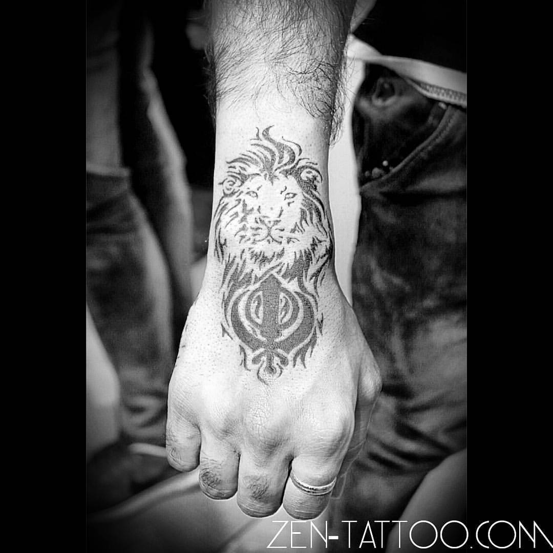 ZEN TATTOO on Tumblr: #lion and #khanda #Sikh #hand #tattoo :)  #guyswithtattoos #blackandwhitephotography #zentattoo #tattooed #ink  #inkedup #inked...