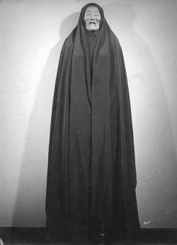 Photo Cassati ~Dance costume, Paris, 1940