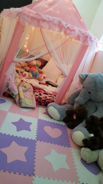 foreverdaddyslilbaby:daddyssleepypup:Little Room/Little Space Goalsss!!! <33