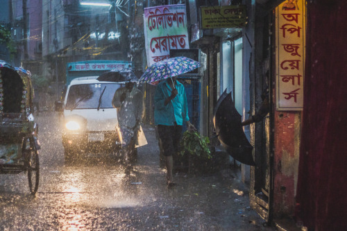 soon-monsoon:Monsoon by Anik Das Gupta