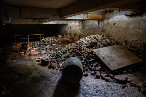 maciej-smolen-urbex: Rail Rolling Stock Repair Workshops | Urbex 11 / 2018 | Object B / Furnace Hall