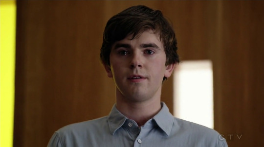 Freddie Highmore D994f5976dc9e3f71eeaec7cf83f78341864177a