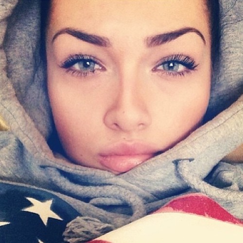 aint nothin' but a pretty face ;