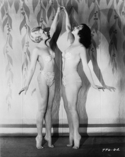  Showgirls, 1929 