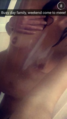 snapchat-hot-girls:  