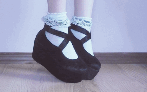 hiki-koumori:they came in the mail yesterday and i love them.