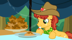 wolfnanaki:  pingagirl:  Anyone know this pony’s name? He looks kinda cute :&gt;   I’ve never seen this pony before I swear  =O! Gaaaasp. The truth is revealed! &lsquo;Naki&rsquo;s an Apple! X3