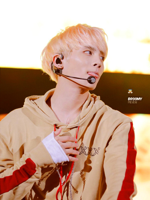 fyjjong:14th korea times music festival ♡ 160507© broomy (do not edit or remove logo)