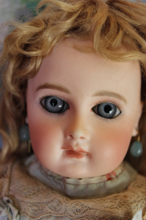 antiquebisquedolls:(Rare! 16’ First Series Portrait Jumeau, Almond Eye Cuts, Gorgeous face! Wardrobe inclueded! Jumeau shoes & socks original wig and pate!)