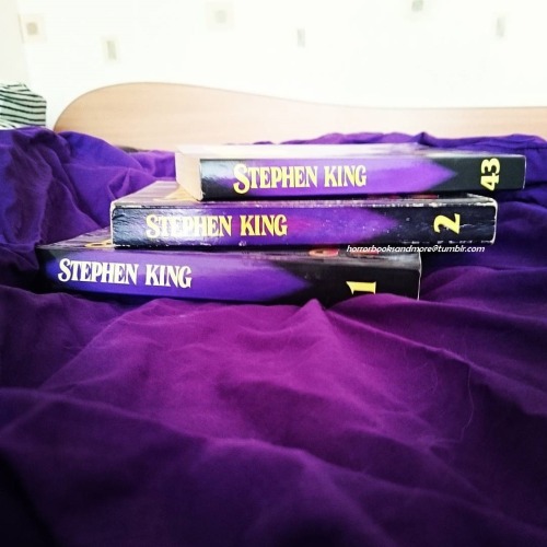 horrorbooksandmore:  September’s Just One Word Book Photo Challenge: Day 15 - PilePurple