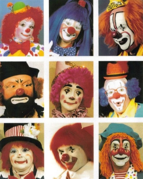 toytheatre:Strutter’s Complete Guide to Clown Makeup by Jim Roberts