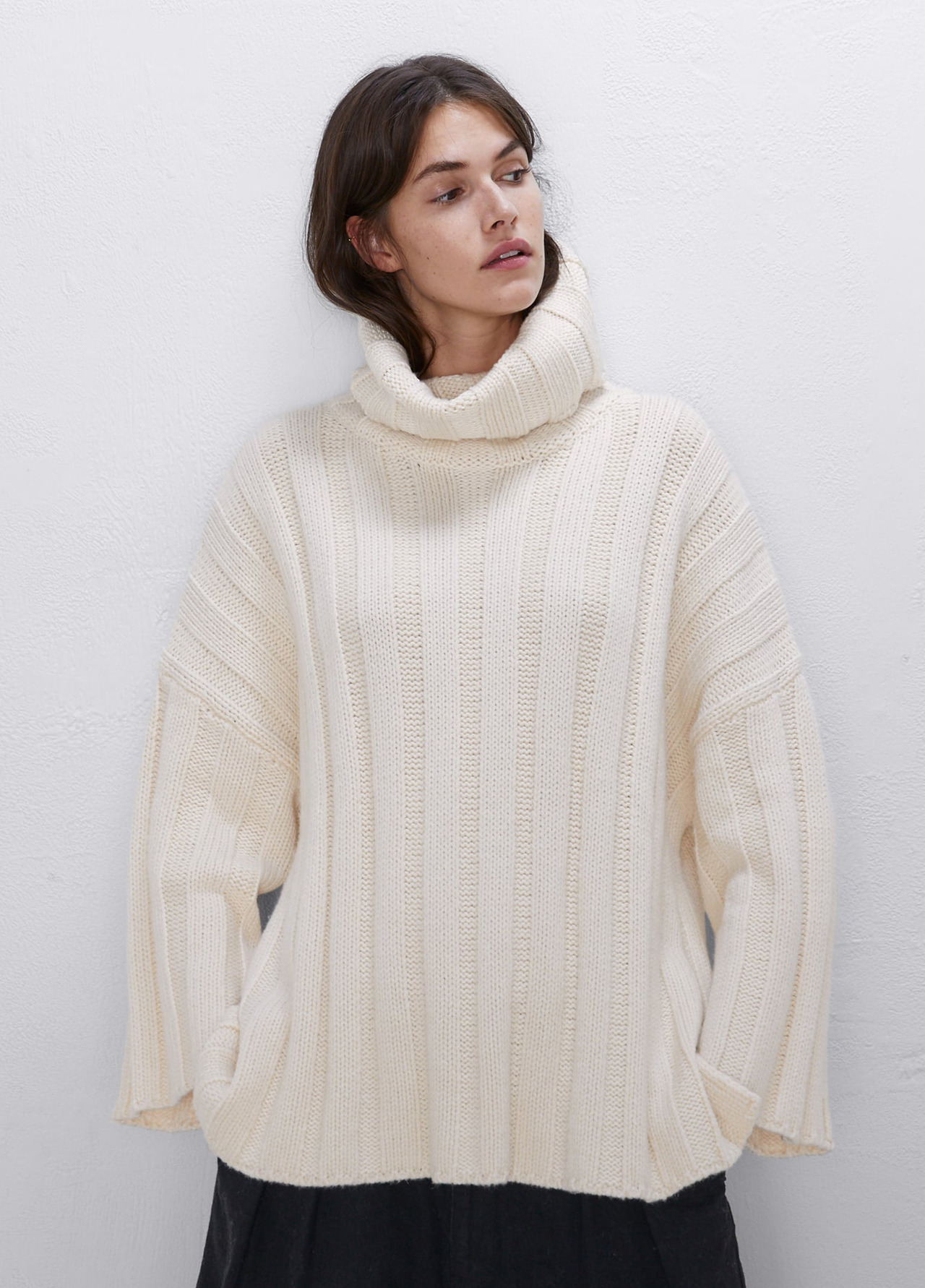 Zara ribbed white turtleneck sweater