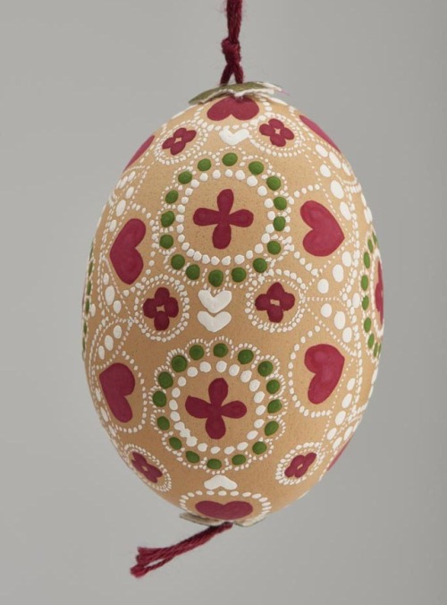 Èva Witz, Hand-painted Easter Eggs, 1979-2003. Hungary. Via Museum of Applied Arts, Budapest