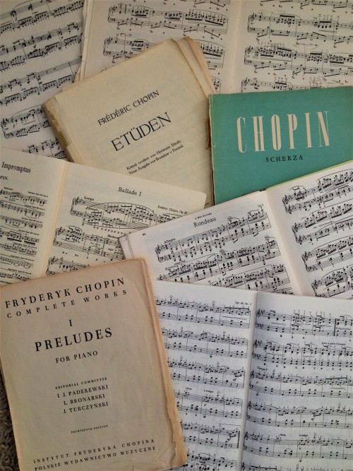 justmeandmypiano:I got a pile of Chopin sheet music from my grandma