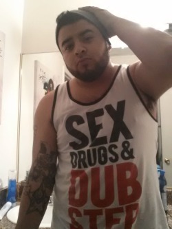 ossito45:  ianvodka:  SEX. DRUGS &amp; ((DUBSTEP))  Grrr 