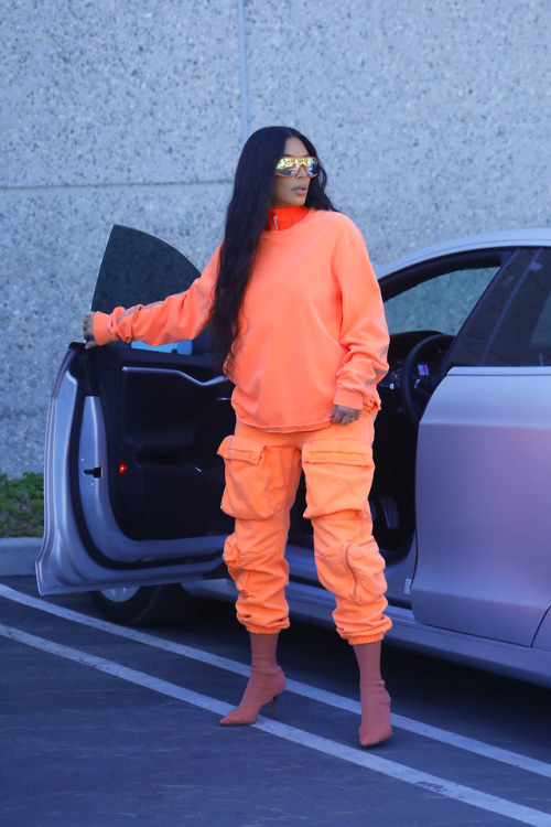 11 June, 2018 - Kim K shooting for Yeezy in Calabasas