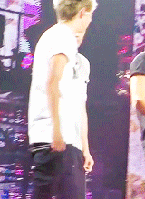 asschlin:  Ziall during I Would - Atlanta (06/21/13) (x) 