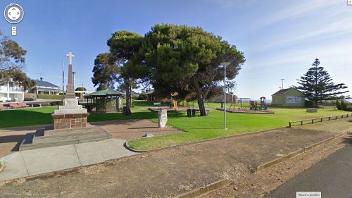 streetview-snapshots: Memorial Gardens, Anzac Drive, Kingscote, Kangaroo Island