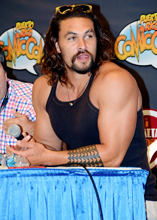 celebritiesofcolor:
“Jason Momoa at ComicCon in Puerto Rico
”