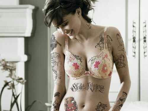 inked-dollz:  Inked girl  http://inked-dollz.tumblr.com/