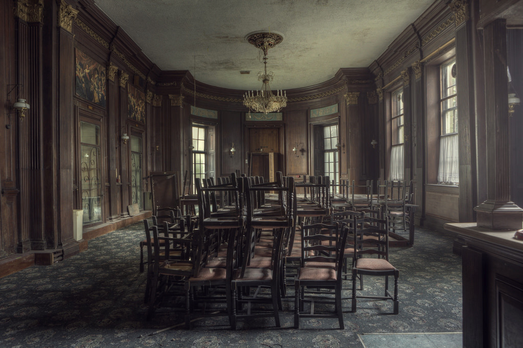 jacindaelena:   andre govia. 	  	 				 					 						 					 				 			  	    
