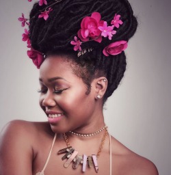 lovediomara:  Smile on black girl 🌸👑  @Diomara_D 🇵🇦 @_ilia 🇭🇹@sewmehaute 🇯🇲 Photo By @mangum.pro