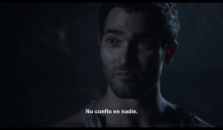 chica-s-u-i-c-i-d-a:  Derek :c