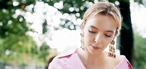 queenoftherebels:“I hope you haven’t forgotten about me.”↳ Killing Eve 2x04
