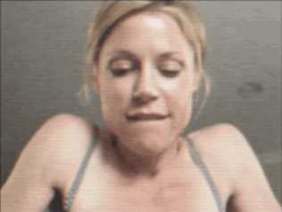 youthsteelcollector:  Julie Bowen on top! porn pictures