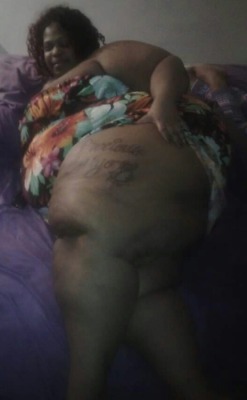 juicybbwchicks:  Naughty BBW &amp; SSBBW Pics