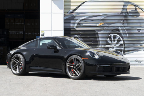 Porsche 911 on Forgiato Tecnica Series Wheels 