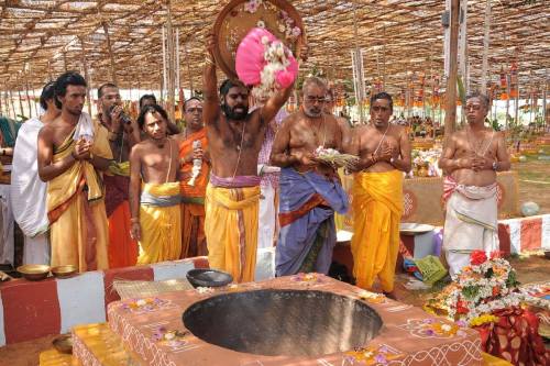 Ritual worship and yagna for the Gods (Vishnu in His form of Salagrama, Shiva as a lingam)