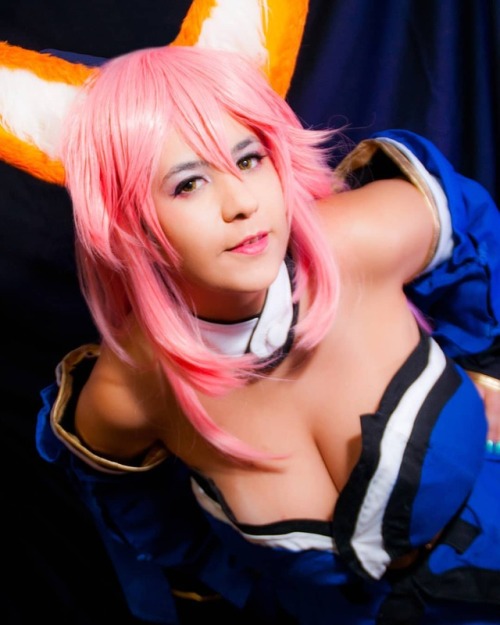 Comment WOOF if you love this foxy waifu ♡Last day to get access to lewd set of my Tamamo no Mae ♡Th
