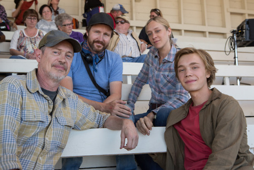 Chloë Sevigny with director Andrew Haigh and co-stars Steve Buscemi and Charlie Plummer on the set o