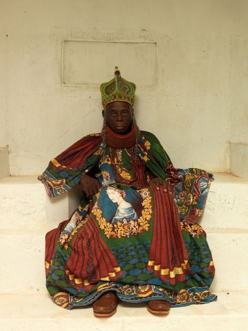 African kingsHis Royal Majesty Alayeluwa Oba Lamidi Olayiwola Atanda Adeyemi III, Alaafin of Oyo is 