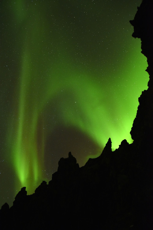 breathtakingdestinations:Lava Rocks - Iceland (by Diana Robinson) 